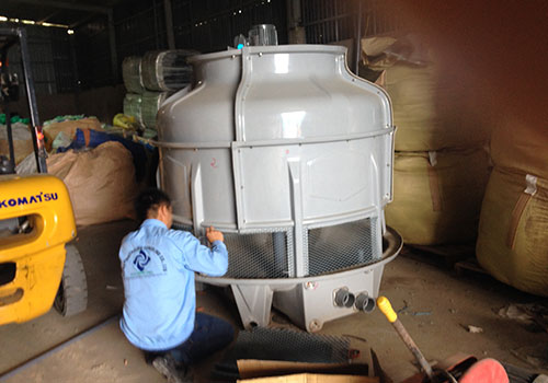Tháp giải nhiệt đóng vai trò quan trọng trong việc xử lý nước